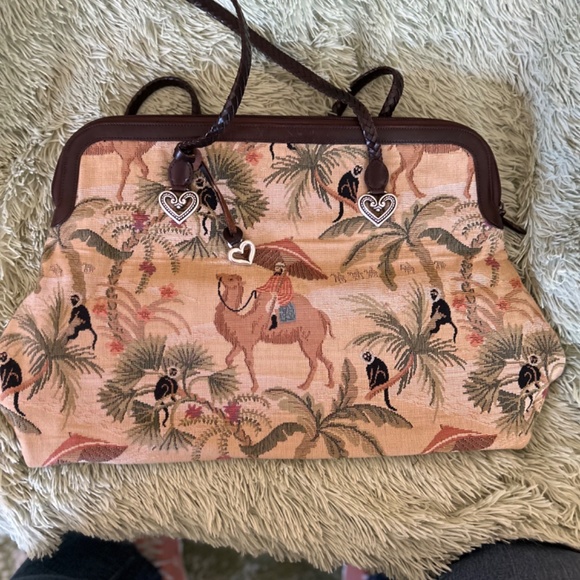 Brighten Vintage Extra Large Tote🌼 - Picture 9 of 9